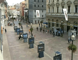 Rijeka Zentrum Korzo Webcam Live