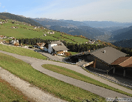 Meransen Hotel Oberlechner Webcam Live
